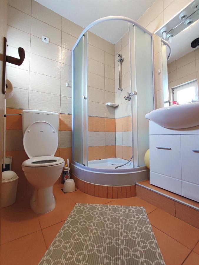 Apartments Jolic Vir Εξωτερικό φωτογραφία