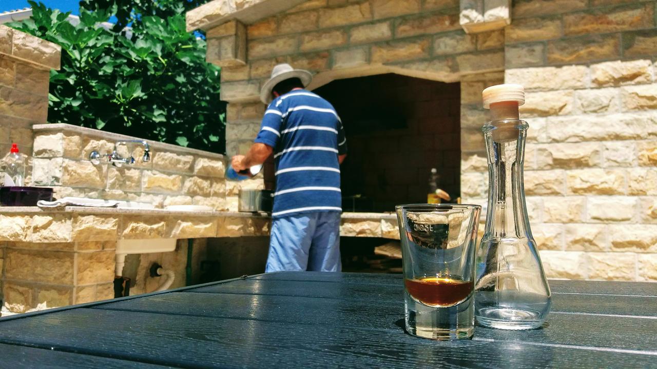 Apartments Jolic Vir Εξωτερικό φωτογραφία